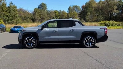 2025 Chevrolet Silverado EV Max Range RST