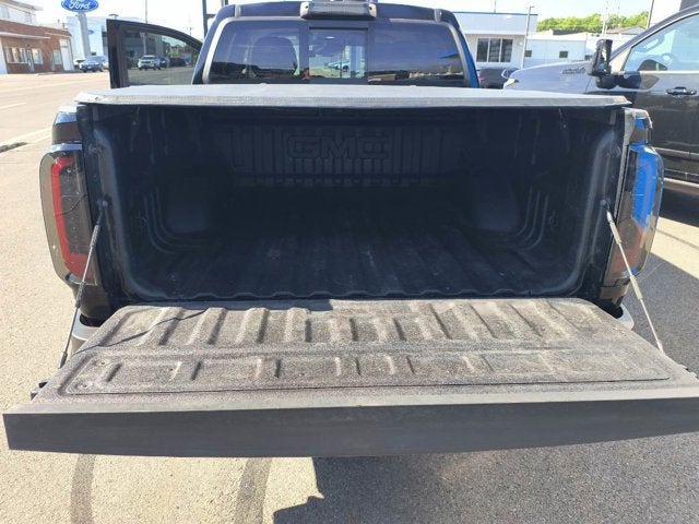 2022 GMC Canyon 4WD AT4 w/Cloth