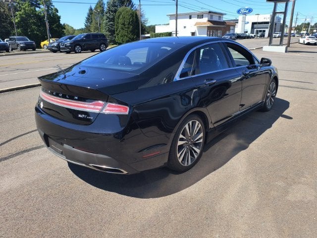 2017 Lincoln MKZ Reserve