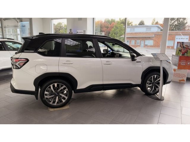 2026 Subaru FORESTER Touring Hybrid