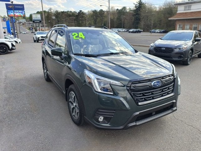 2024 Subaru Forester Premium