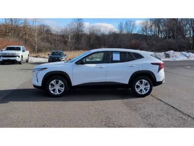 2024 Chevrolet Trax LS