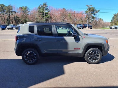 2023 Jeep Renegade Trailhawk